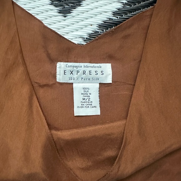 Vintage Express Brown 100% Silk V-Neck Tank Top Size M - Picture 2 of 4